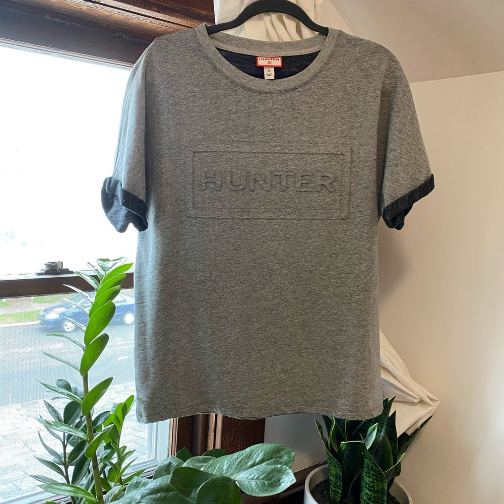 Embossed Hunter t-shirt- never worn